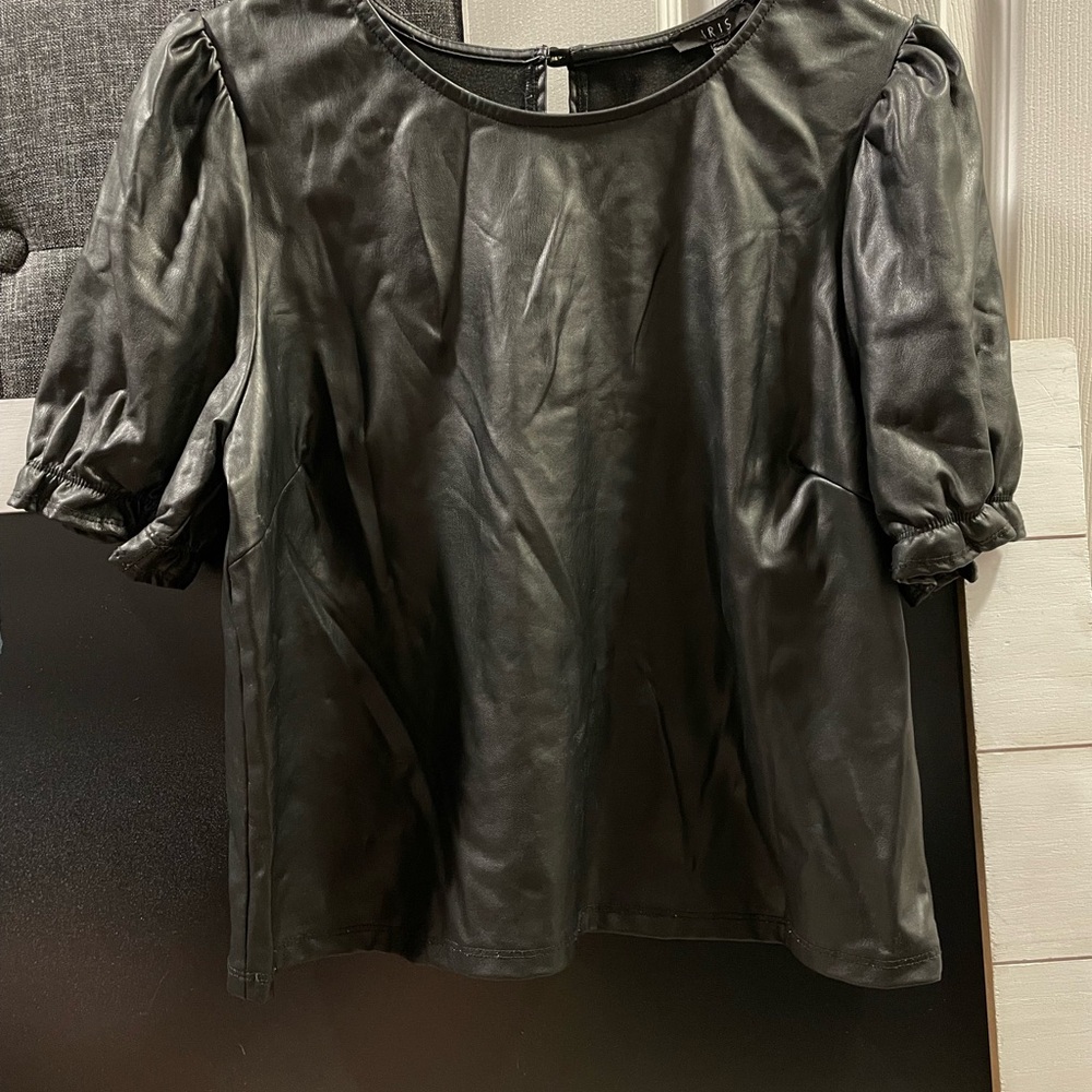 Iris Black Puff Sleeve Blouse
